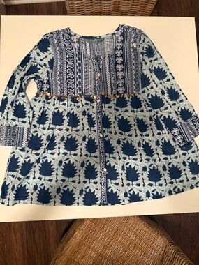 Women’s Blue Patterned Button-Front Tunic Blouse with Tassel & shell Detail LNC